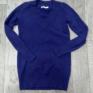 Old navy sweater